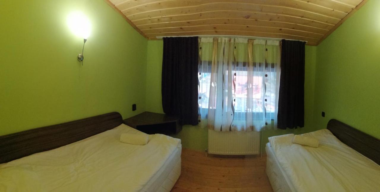 Apartments Black Horse Пампорово Екстериор снимка