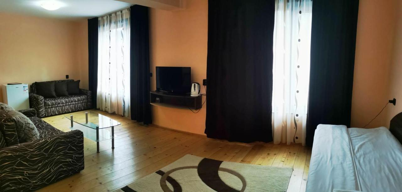 Apartments Black Horse Пампорово Екстериор снимка