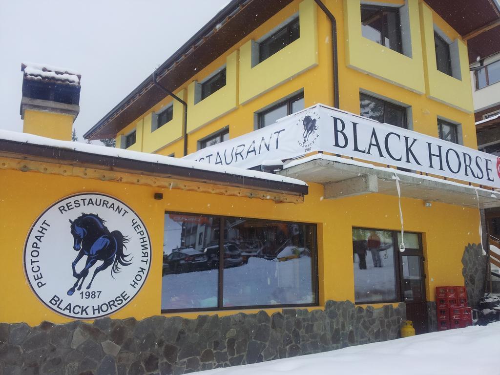 Apartments Black Horse Пампорово Екстериор снимка