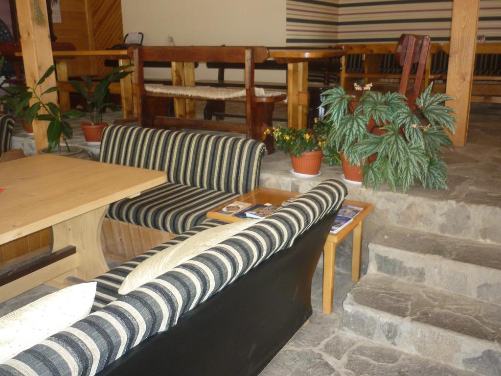 Apartments Black Horse Пампорово Екстериор снимка