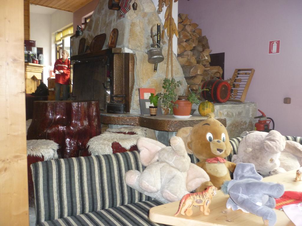 Apartments Black Horse Пампорово Екстериор снимка